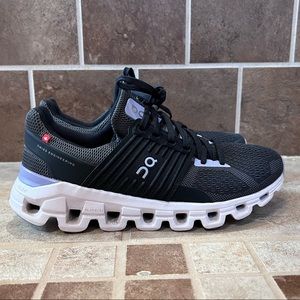 ON Cloudswift Shoes Size 7